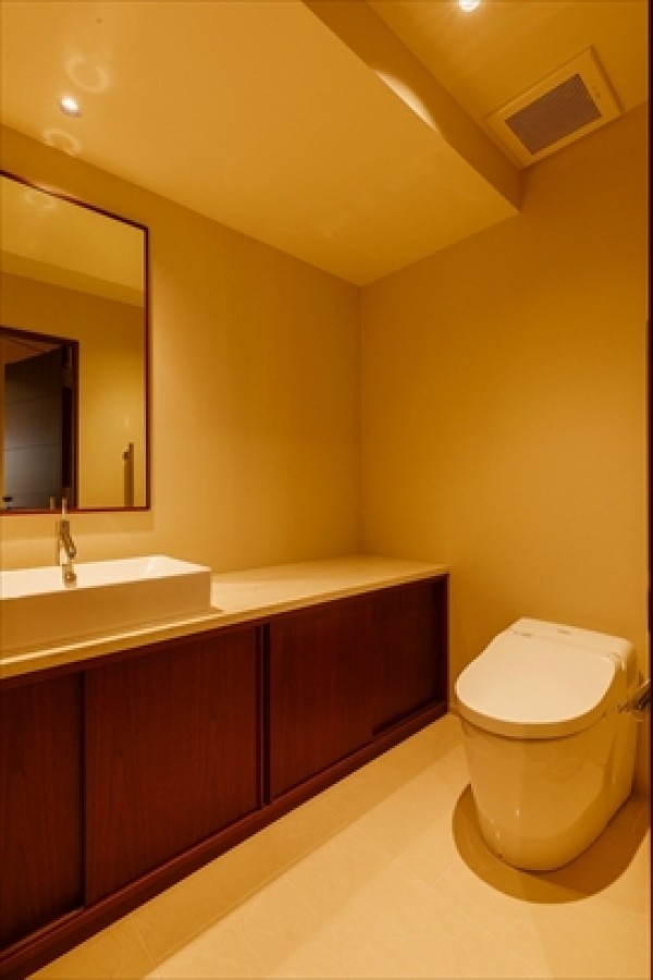 PREMIUM RESIDENCE SHIROKANECHOJAMARU