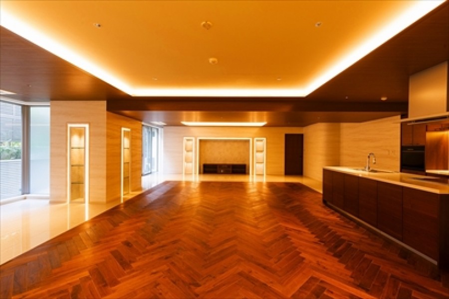 PREMIUM RESIDENCE SHIROKANECHOJAMARU