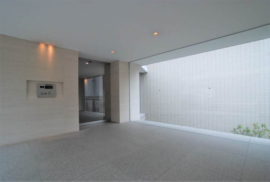 AOBADAI PARKS