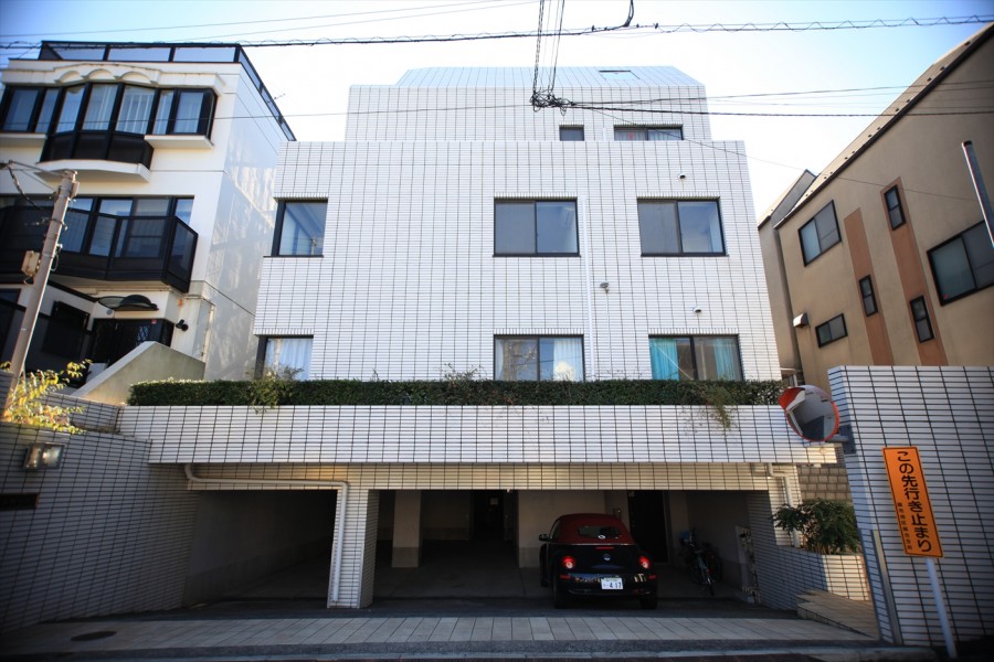 Mikimoto  House