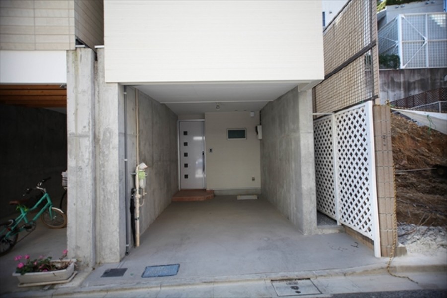 Nishiazabu 2chome House