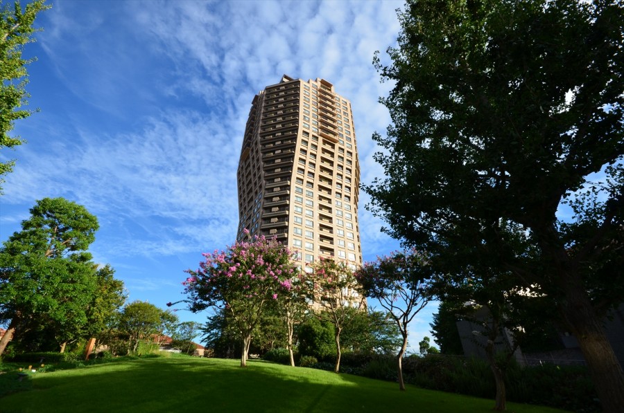 Motoazabu Hills Forest Tower