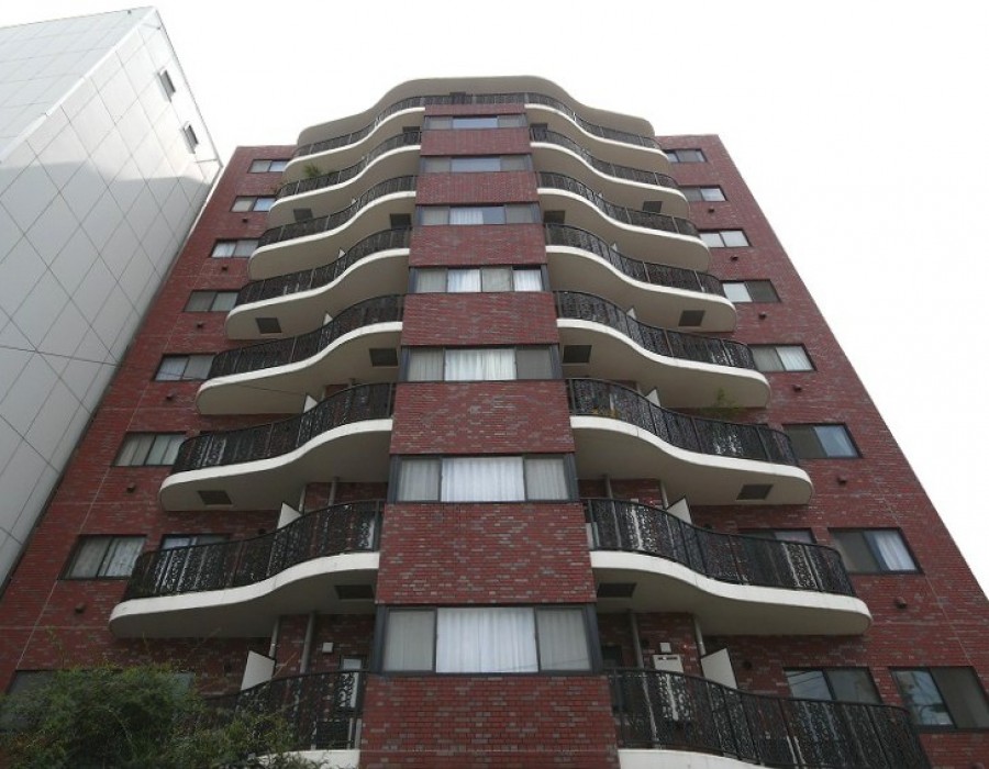 Marveras Garden Court