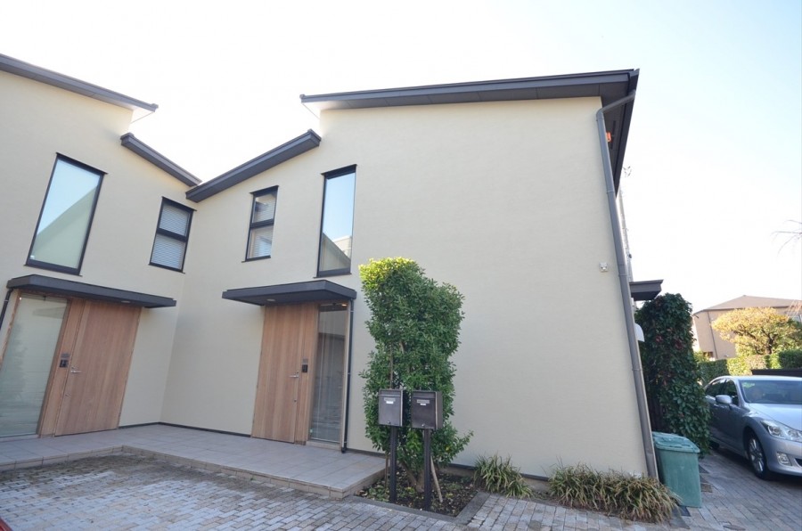 Denenchofu Terrace House