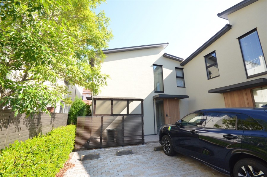 Denenchofu Terrace House