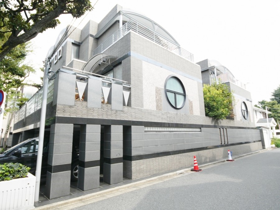 Shirokane wing