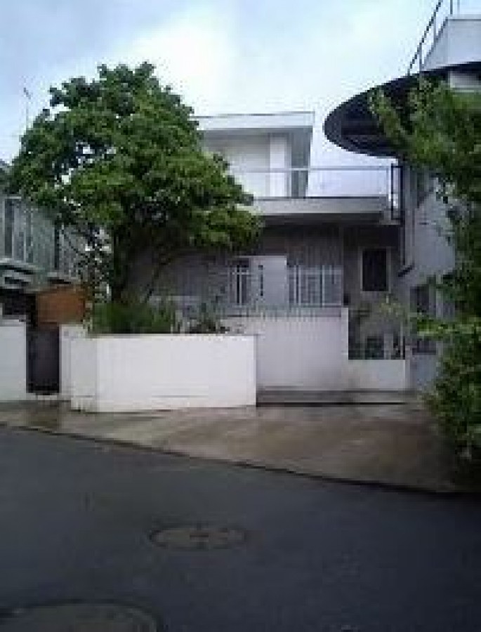 Motoyoyogi House