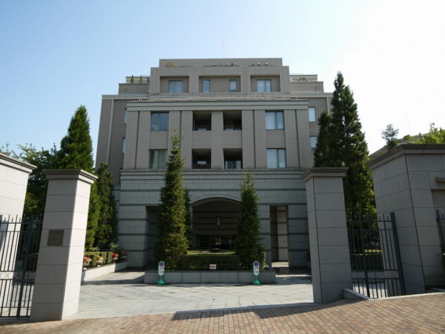 Azabu Kasumicho Park Mansion