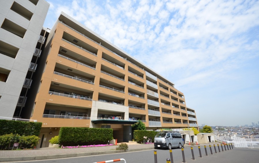 Crest Forme Hiyoshi Rainbow Hill / Park side