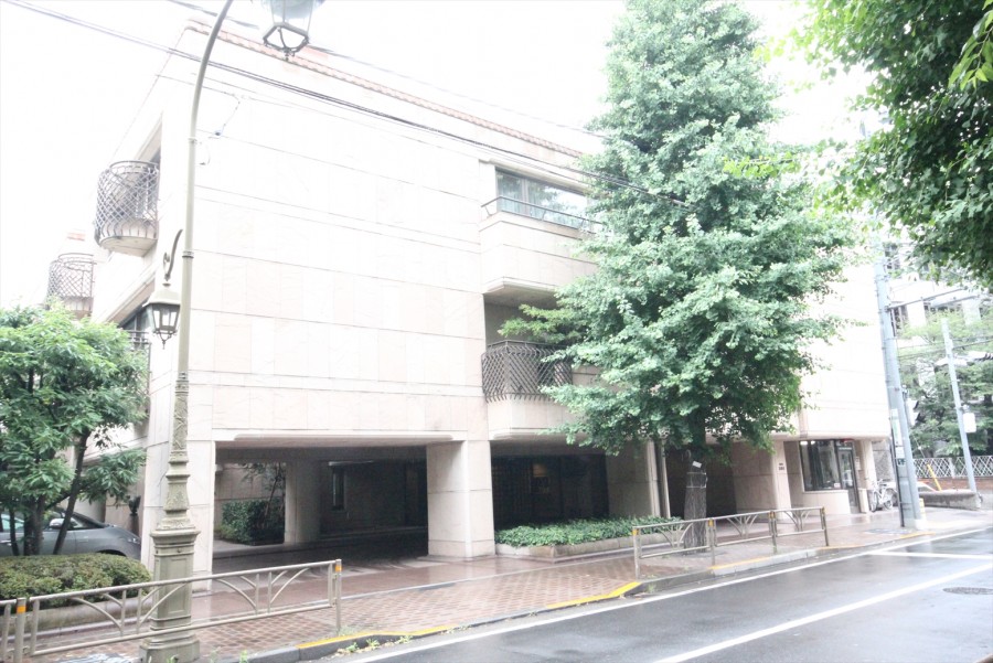 Hiroo Homes