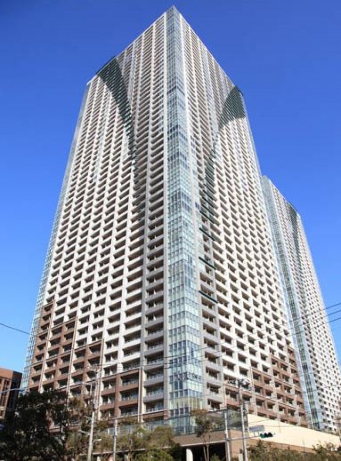 the tokyo towers mid tower
