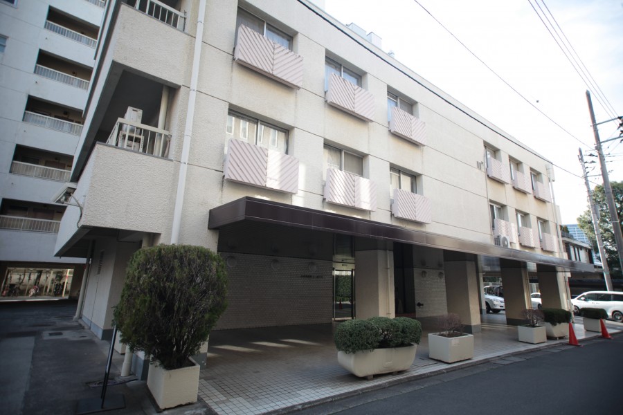 SHIROKANE MUSASHINO COOPROUS
