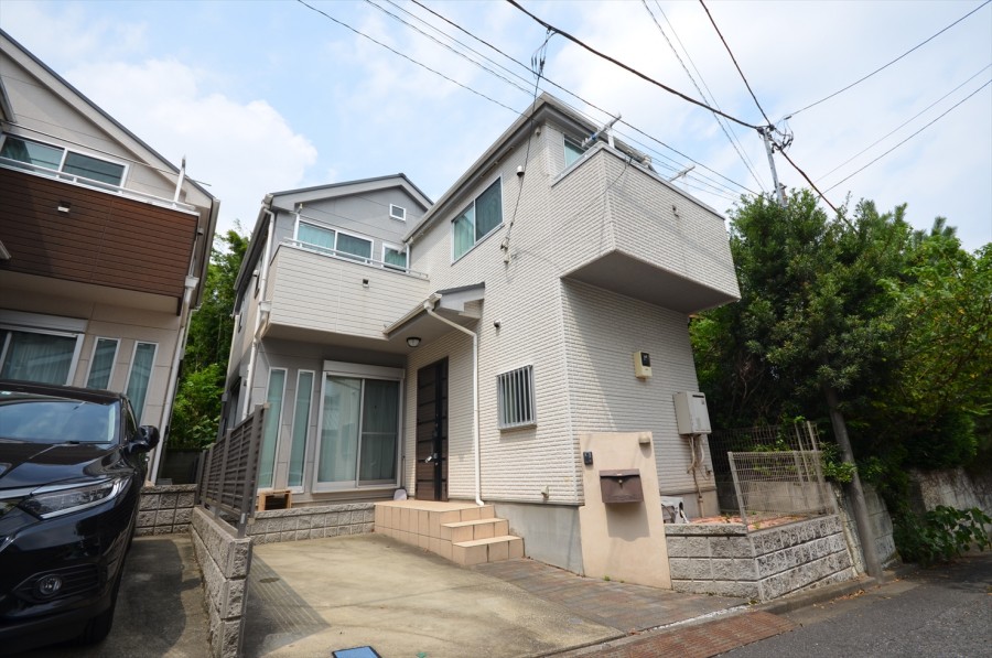Higashi Yukigaya House